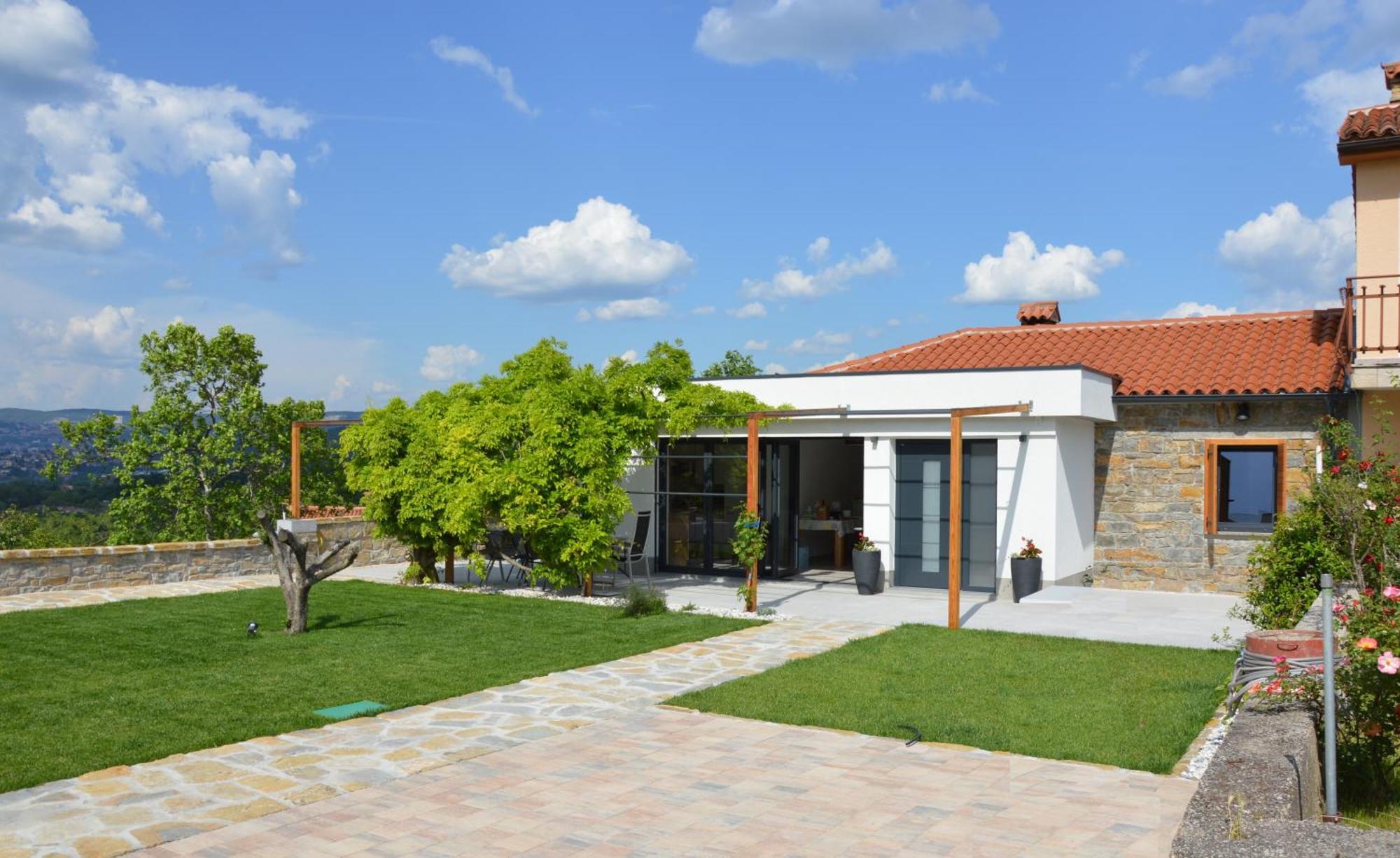 Casa Miranda - Family Comfort In A Quiet Area, Near The Sea, With Bbq And Free Parking Zgornje Skofije 외부 사진